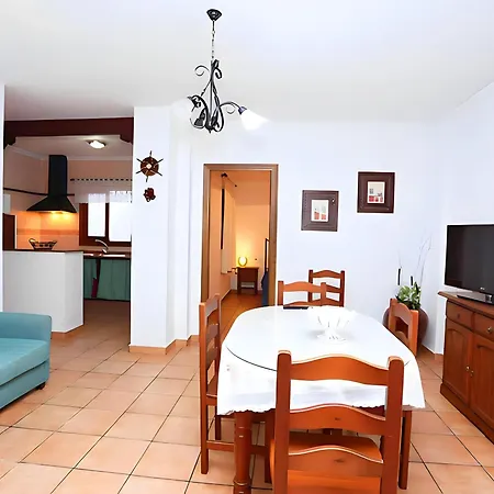 Apartment Apartamento Moderno En El Centro, Cerca De La Playa, Con Ac Y Wifi - Es-180-301
